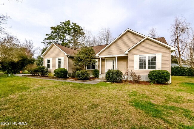 Building Photo - 125 S Park Ln
