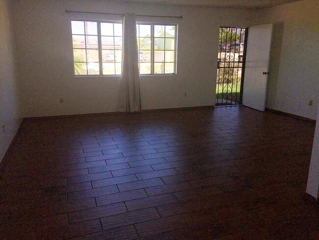 Foto del edificio - 14 E Palomar St