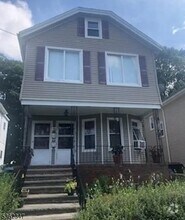 Building Photo - 388 E 9th Ave