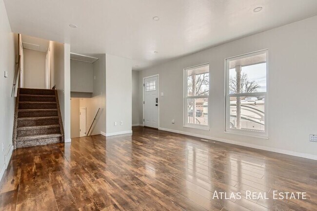 Foto del edificio - 1305 Wynkoop Dr