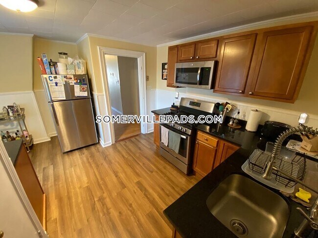 Foto del edificio - 282 Summer St
