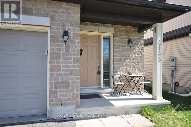 Building Photo - 4143 Kelly Farm Dr