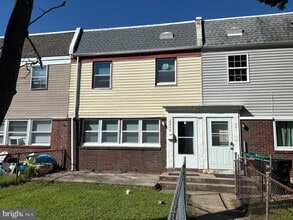 Building Photo - 2409 Bloomsdale Rd