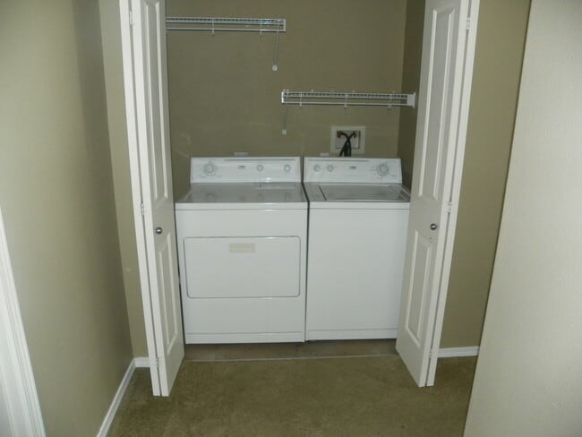 Building Photo - gar399