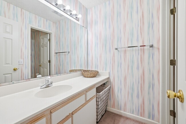 Foto del edificio - 510 White River Dr