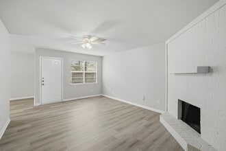 Building Photo - 9036 Kerrwood Ln