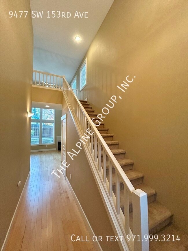 Foto del edificio - $500 OFF YOUR FIRST MONTH! Spacious Townho...