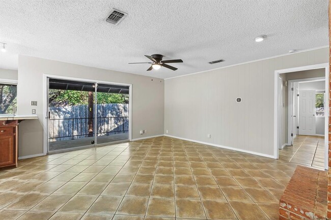 Foto del edificio - 3609 Summit Bend