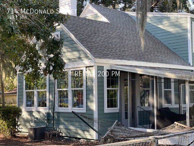 Building Photo - 714 McDonald Terrace