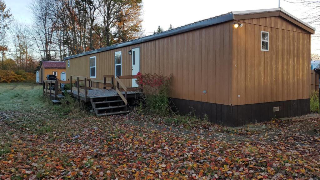 Primary Photo - 382 River Rd, lot 8