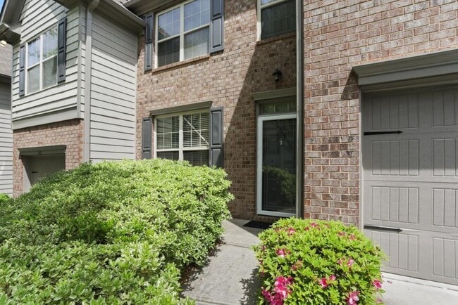 Building Photo - 468 Tufton Tr