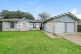 Primary Photo - 3704 Hollyridge Court