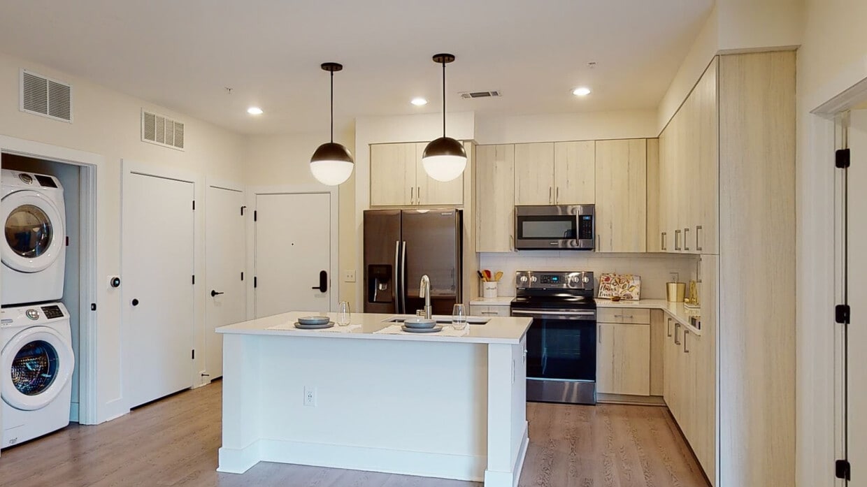 Photo - University Hill Apartments