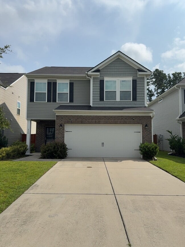 Building Photo - 838 Redbud Ln