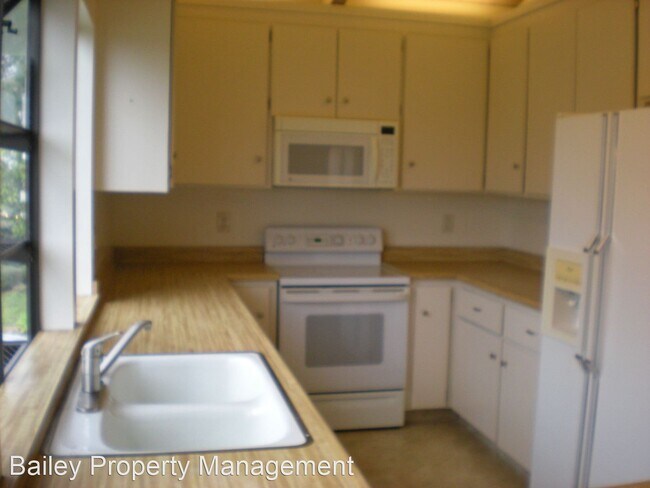 Building Photo - 3 br, 2.5 bath House - 222 Via Trinita