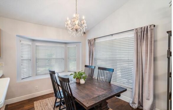 Foto del edificio - 17410 Woodfair Dr