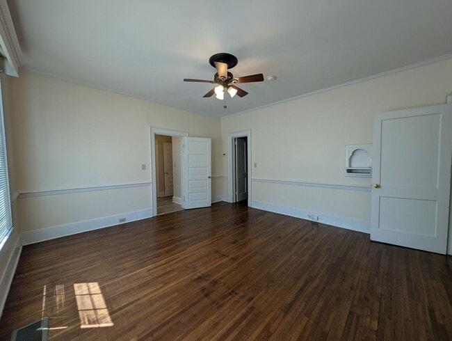 Building Photo - Downtown Concord Duplex Available Now