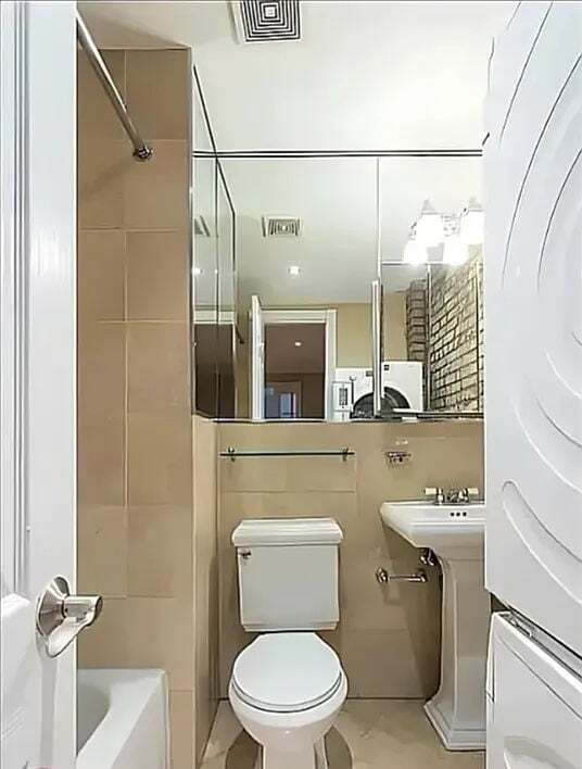 Building Photo - 40 Avenue B