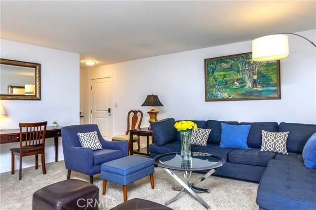 Foto principal - 10982 Roebling Ave