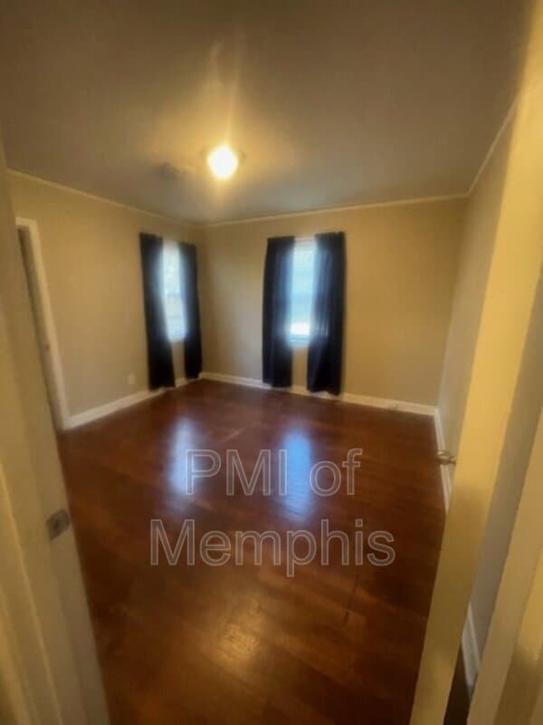 Building Photo - 4331 Emily Ave
