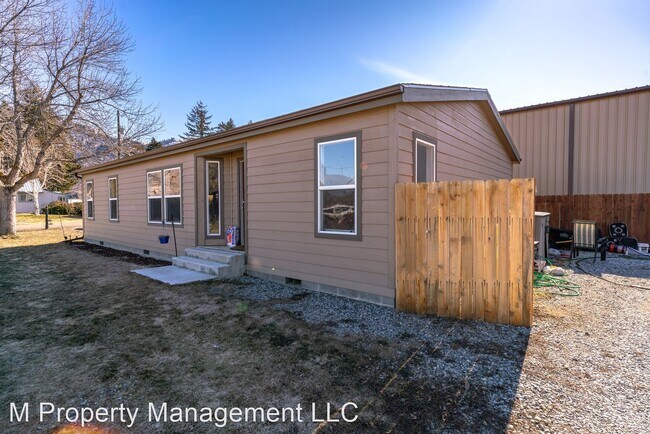 Building Photo - 3 br, 2 bath House - 14630 King St