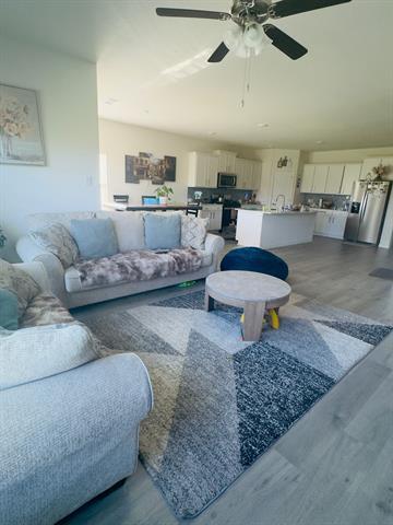 Foto del edificio - 6116 Crownmere Dr