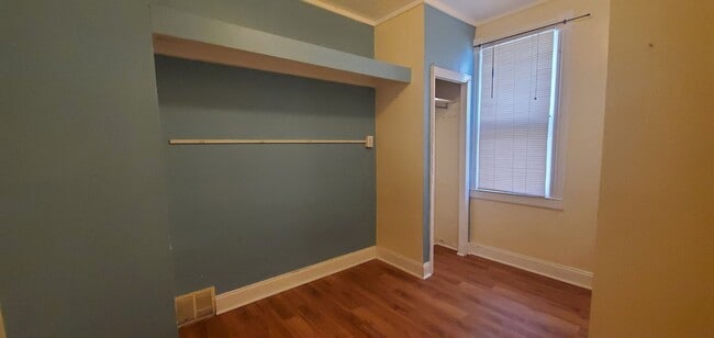 Photo - 334 Catherine St House