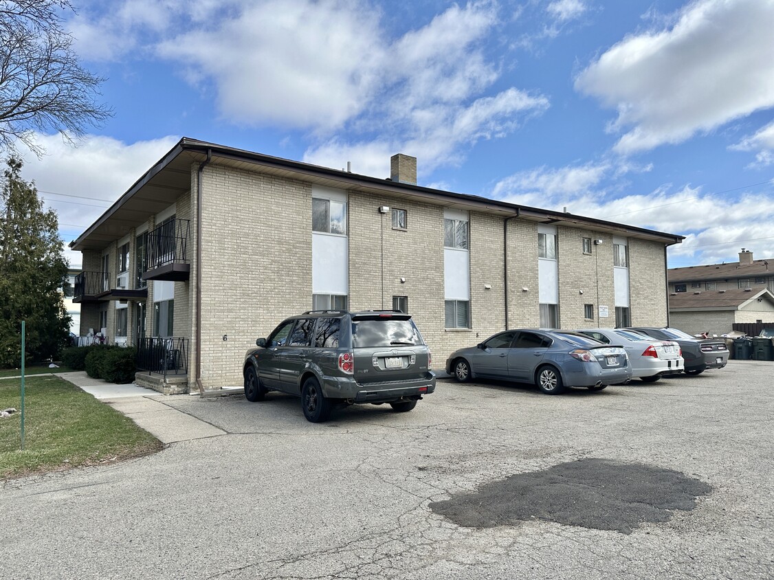Foto del edificio - 2505 Calypso Rd