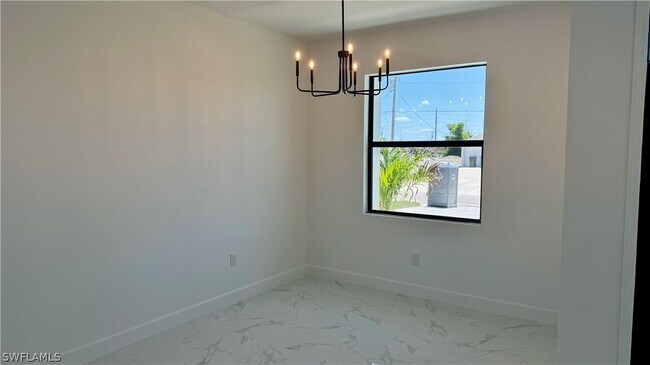 Building Photo - 1208 NW 25th Pl