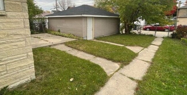 Building Photo - 4232 N 18th St