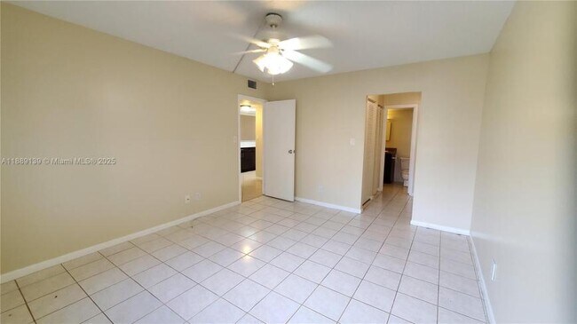 Foto del edificio - 2 bedroom in Hollywood FL 33023