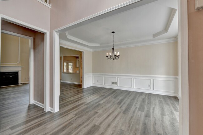 Foto del edificio - 3270 Royal Creek Way SW