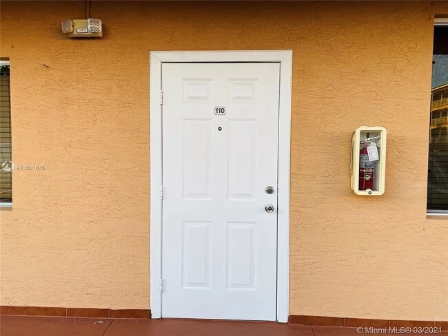 Building Photo - 17350 NW 67th Ave