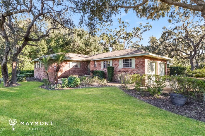 Building Photo - Charming 3-Bedroom Home in Tavares, FL