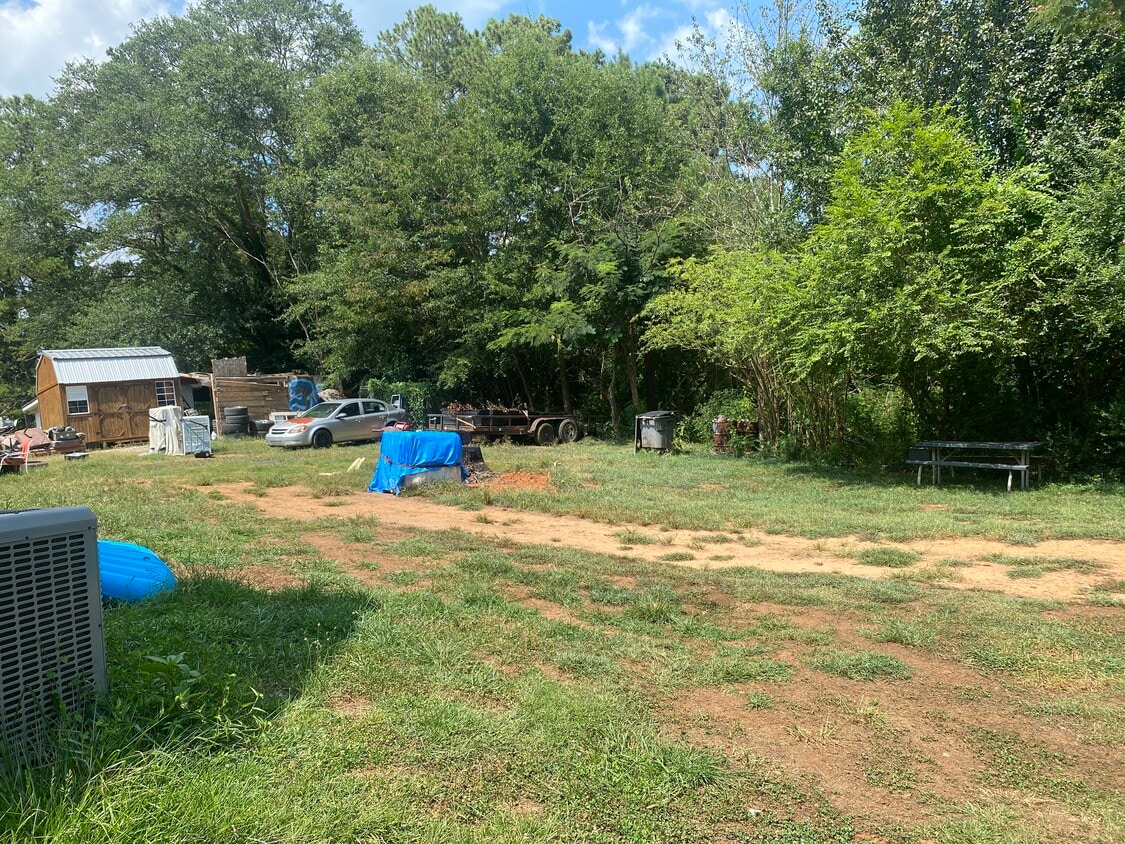 200 Saluda Dr, Piedmont, SC 29673 House Rental in Piedmont, SC