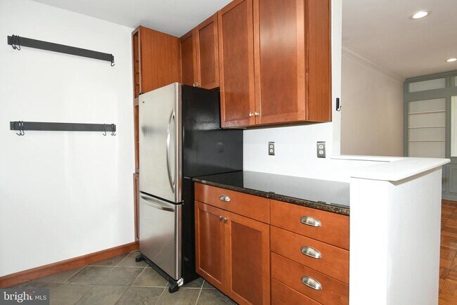 Foto del edificio - 1604 W Abingdon Dr