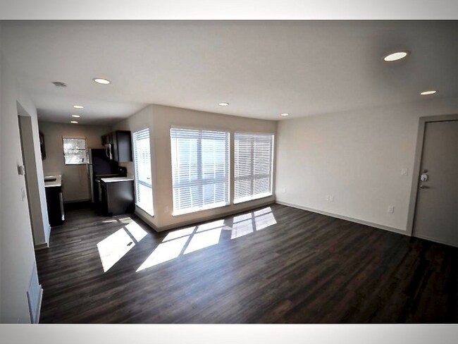 Foto del edificio - 2808 Reagan St