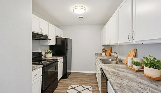 Cocina - Legacy Pointe Apartments