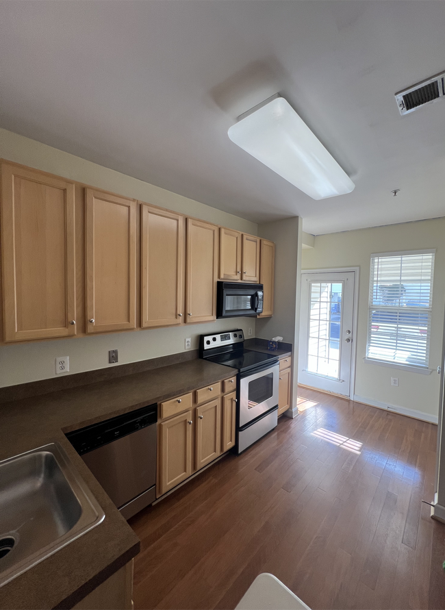 Foto del edificio - 42413 Hollyhock Ter