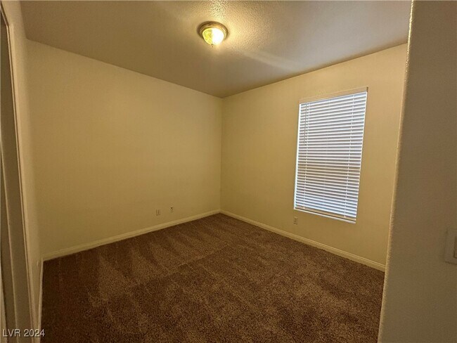 Building Photo - 1429 Clipperton Ave