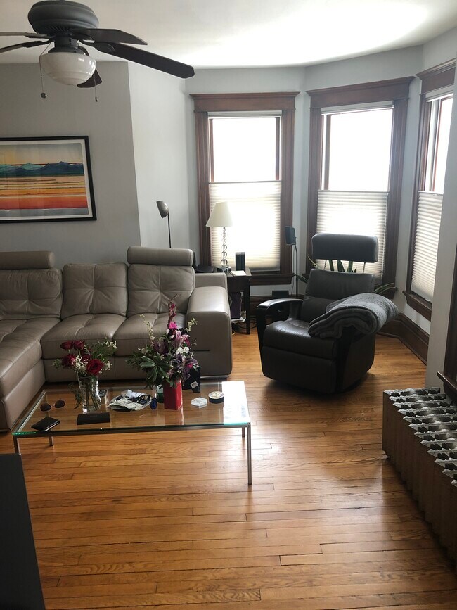 Foto del edificio - 1339 Rutledge St