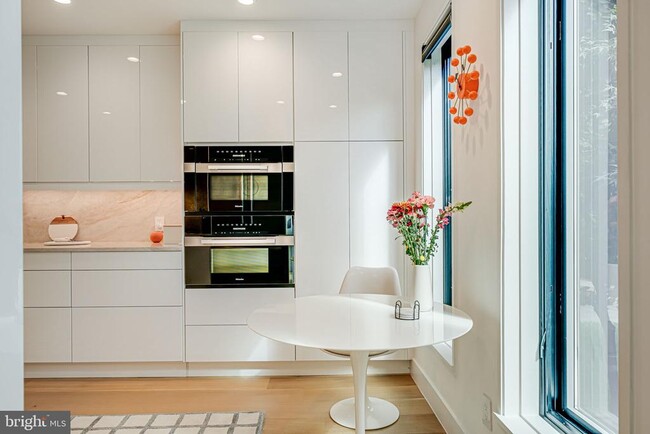 Foto del edificio - 1712 19th St NW