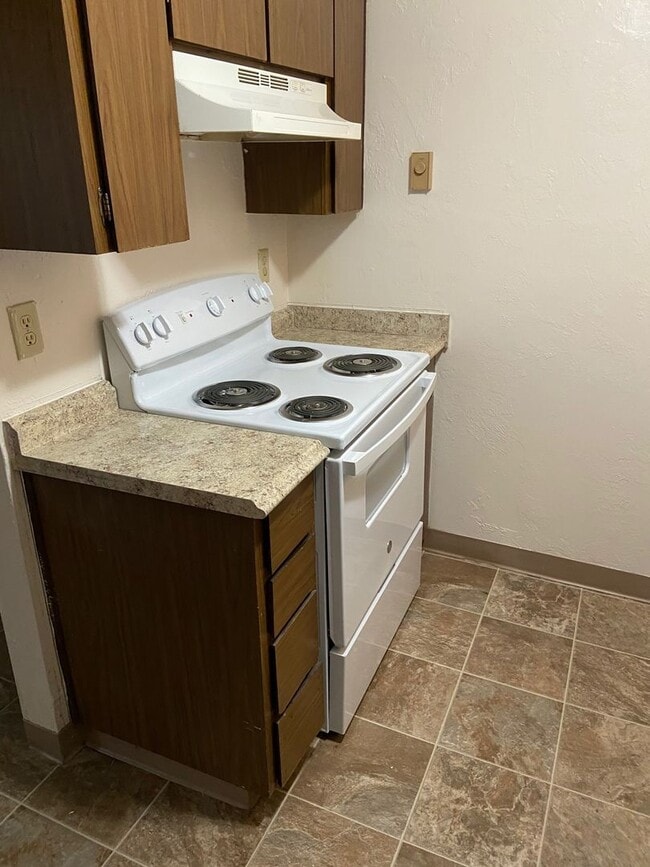 Building Photo - 4117 Bluebelle Way