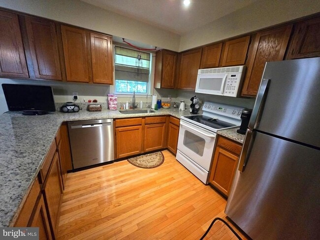 Building Photo - 15075 Ardmore Loop