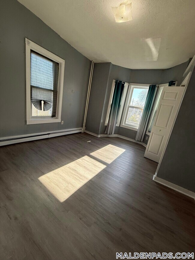 Foto del edificio - 428 Salem St