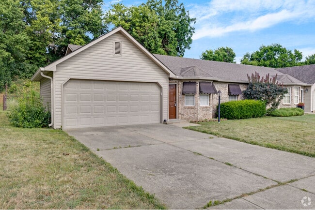 Building Photo - 4211 Medina Way