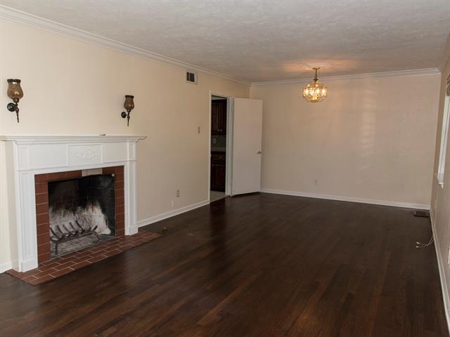 Foto del edificio - 1725 Mapleton Dr