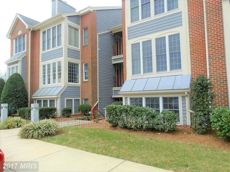 Foto principal - 2711 Summerview Way