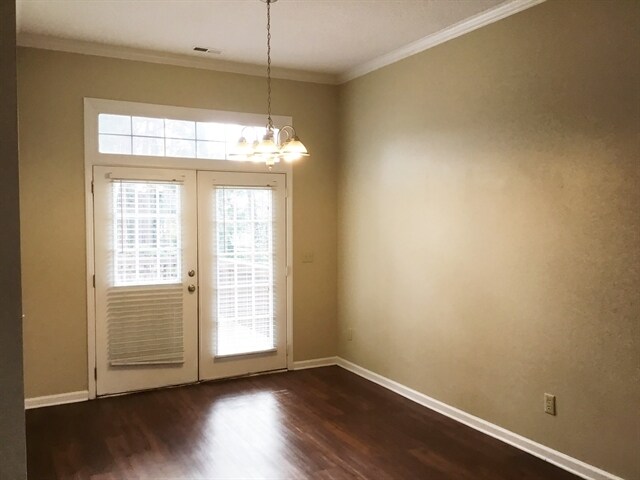Foto del edificio - 7506 Claiborne Woods Road