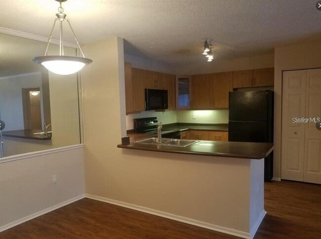 Building Photo - 5551 Baywater Dr